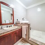 Happy House By Interhome * باليرمو